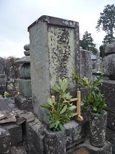 斎藤利三の墓