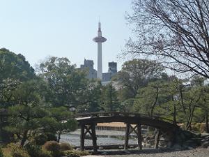 侵雪橋と京都タワー