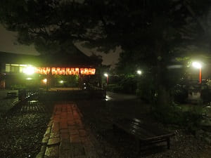 夜の粟田神社