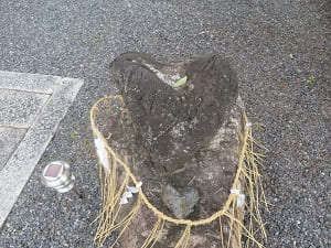 ハート形の石