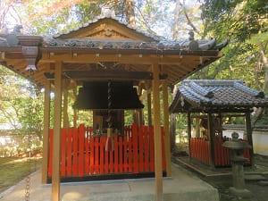 日本最初稲荷神石社