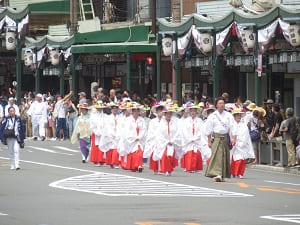 神饌行列