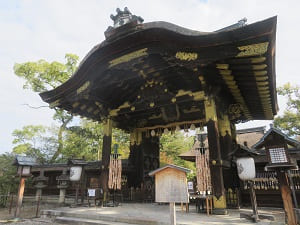 豊国神社の唐門