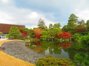 秋の京都御所