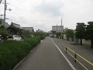 境内