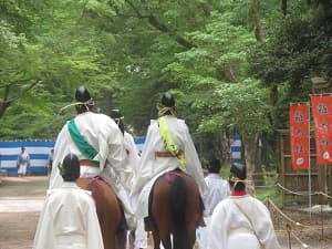 馬場の南へ