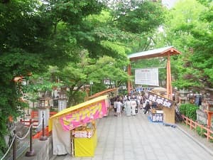 西側の参道