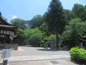 境内