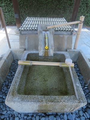 手水鉢