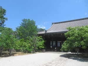 本堂