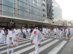 四若神輿会