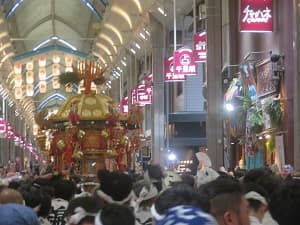 寺町通の西御座の神輿
