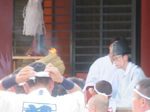 大松明に点火