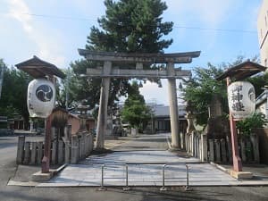鳥居