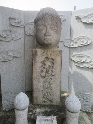仏像の頭
