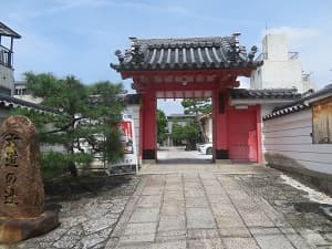 赤門