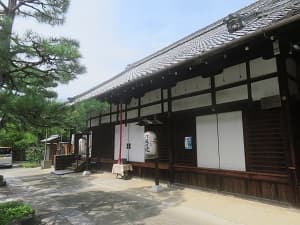 本堂