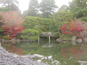 御池庭の紅葉