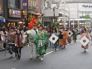 射手武士と的持